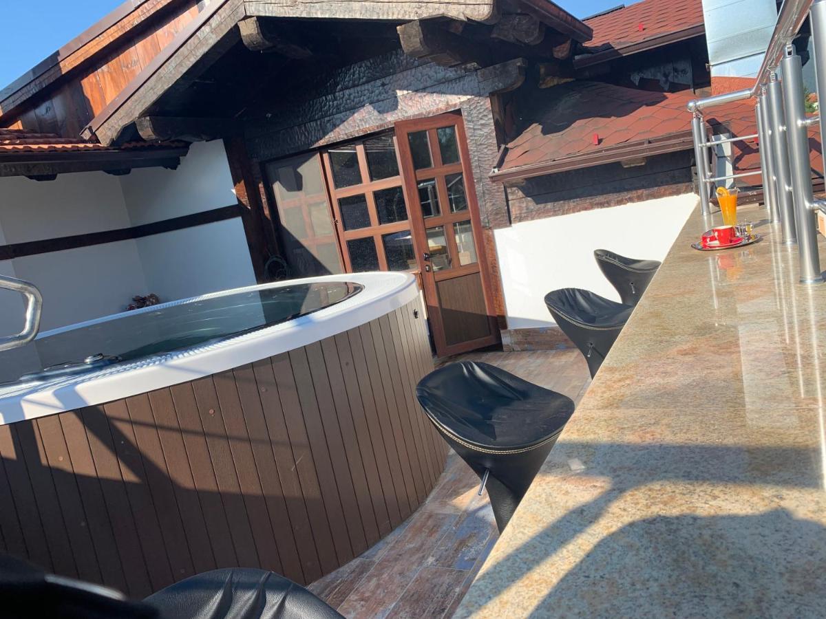 דוברינישטה Family Hotel Makedonska Kruchma מראה חיצוני תמונה