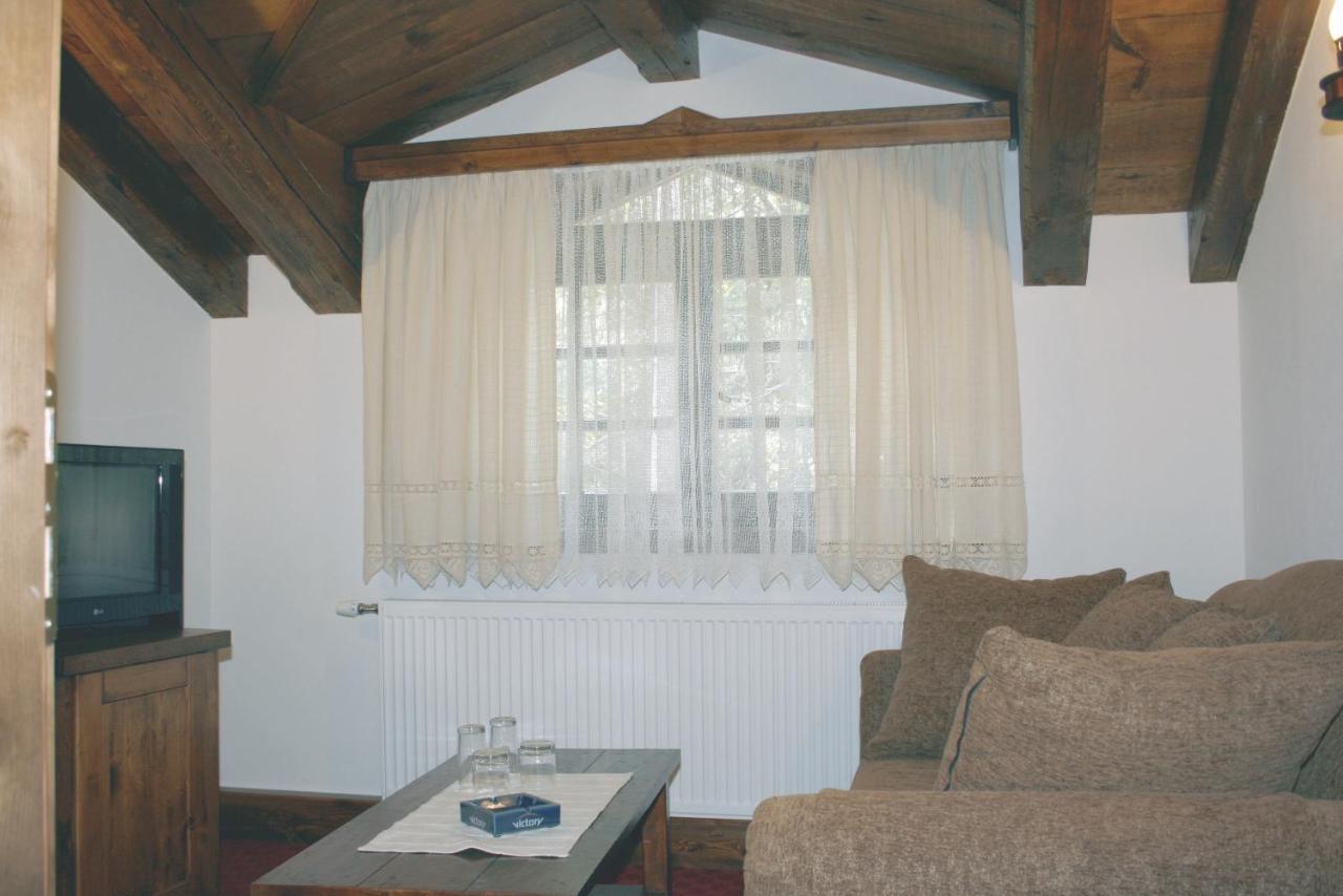 דוברינישטה Family Hotel Makedonska Kruchma חדר תמונה