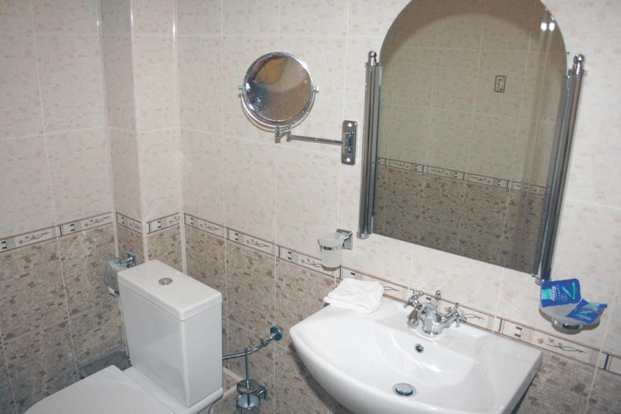 דוברינישטה Family Hotel Makedonska Kruchma חדר תמונה