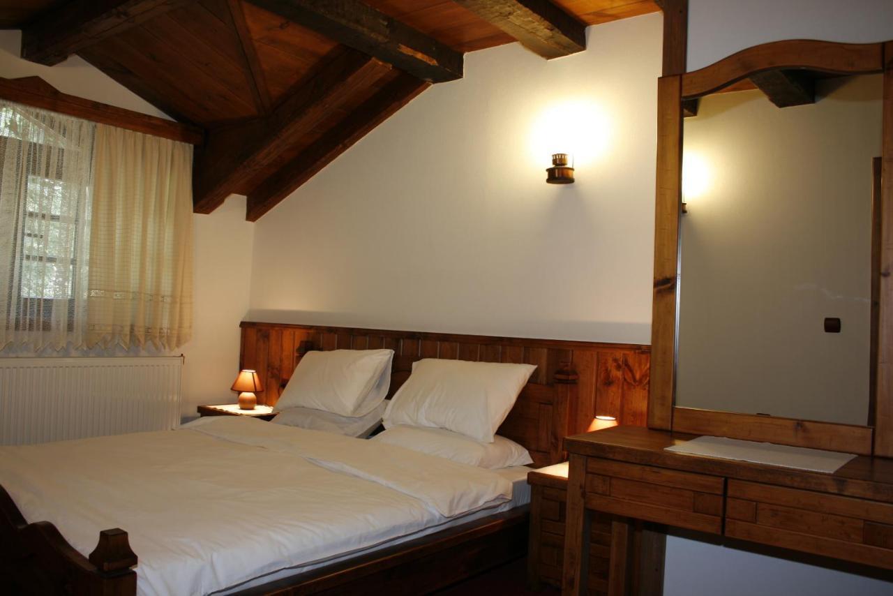 דוברינישטה Family Hotel Makedonska Kruchma חדר תמונה