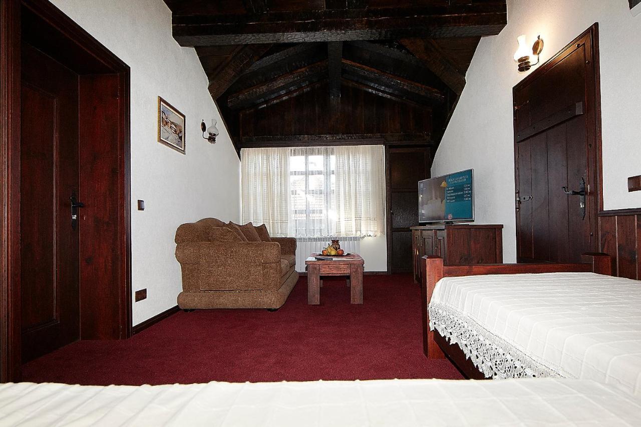 דוברינישטה Family Hotel Makedonska Kruchma מראה חיצוני תמונה