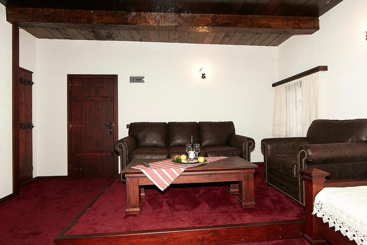 דוברינישטה Family Hotel Makedonska Kruchma מראה חיצוני תמונה
