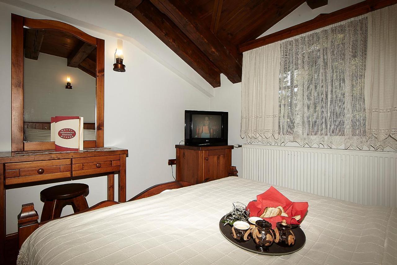 דוברינישטה Family Hotel Makedonska Kruchma מראה חיצוני תמונה